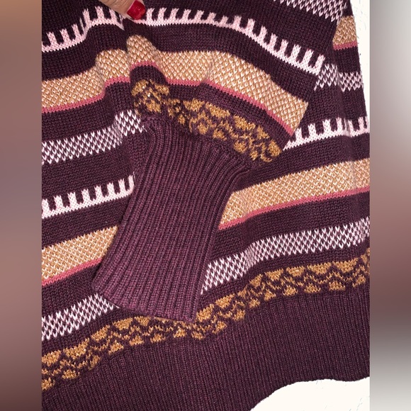 Loft Sweater - Picture 6 of 7